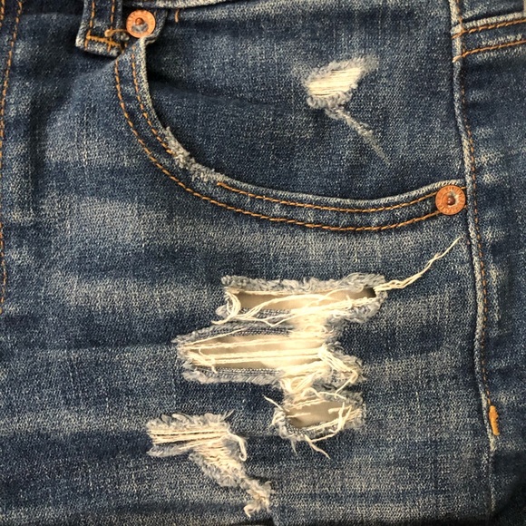 American Eagle Hi-Rise Shortie super stretch cuffed denim shorts - Picture 11 of 12